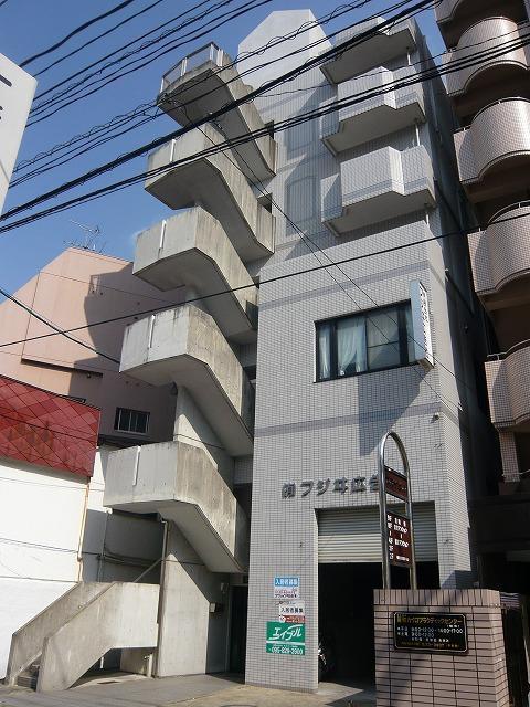 藤井ビルの建物外観