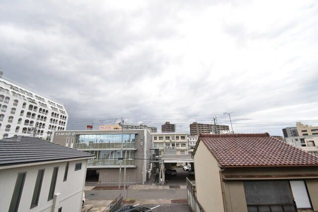 【名古屋市東区東大曽根町のマンションの眺望】