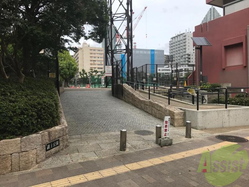 【神戸市中央区熊内町のマンションの公園】