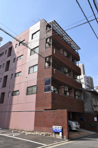 広島市西区天満町のマンションの建物外観