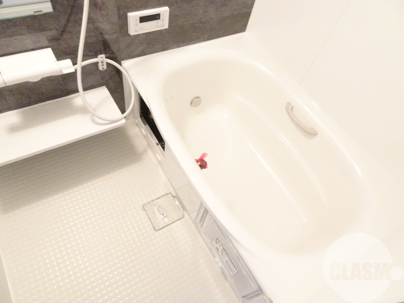 バス・シャワールーム　追い焚き機能付きバス♪