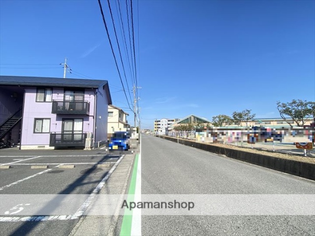 その他　前面道路（その他）まで0m