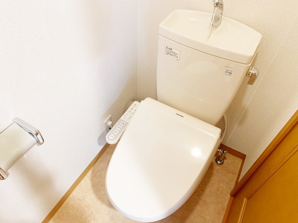 トイレ　ウォシュレット付トイレ