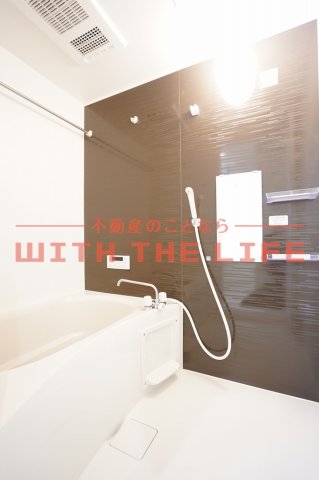 バス・シャワールーム　ゆったり過ごせるお風呂です