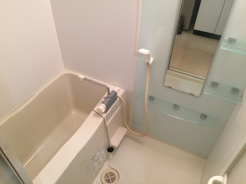 バス・シャワールーム