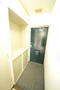 玄関　※同タイプの別の部屋の写真です。