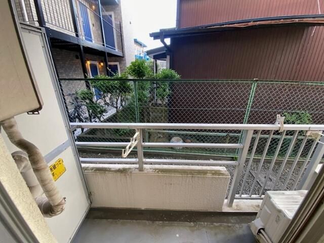 バルコニー　バルコニー付！お天気のいい日は洗濯物も気持ちよく干せますね！