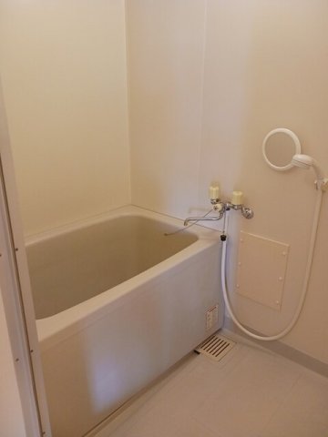 バス・シャワールーム　日々の暮らしに欠かせないお風呂です