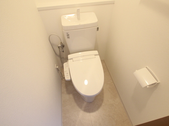 トイレ　※別室の写真を使用しております※