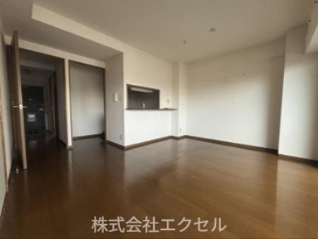 居室・リビング　12.3帖の広々リビング