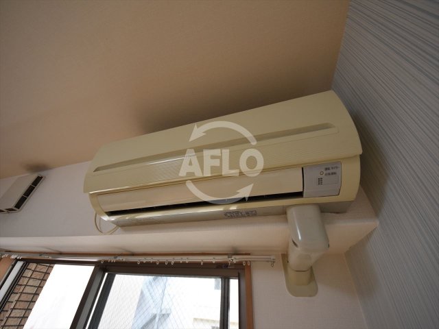 その他設備　パウゼ大手前　エアコン