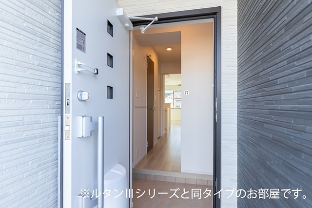 玄関　施工イメージです。