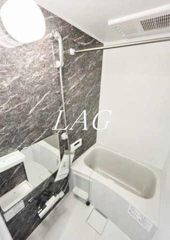 バス・シャワールーム　お風呂です。