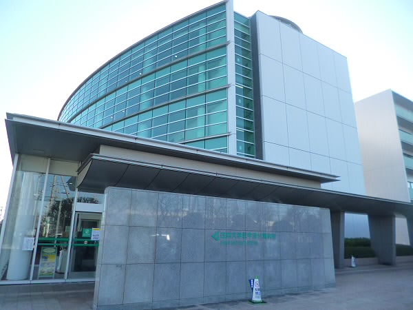 病院　杏林大学医学部付属病院（病院）まで1400m