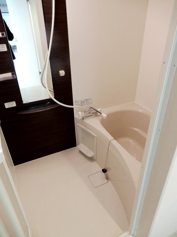 バス・シャワールーム　同施工会社イメージ