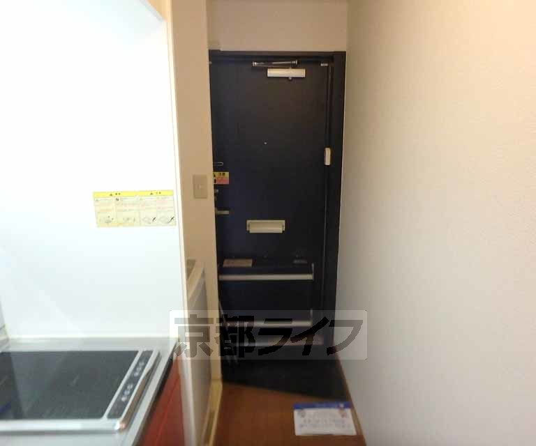 玄関　収納スペースです