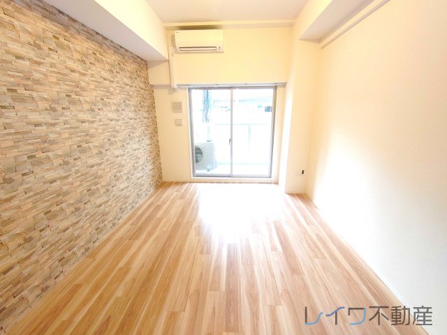 居室・リビング　きれいな洋室です