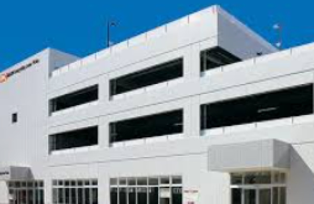 スーパー　オーケー新子安店（スーパー）まで912m