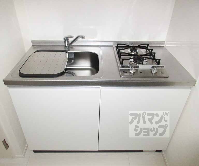 キッチン　清潔感のあるキッチンです。