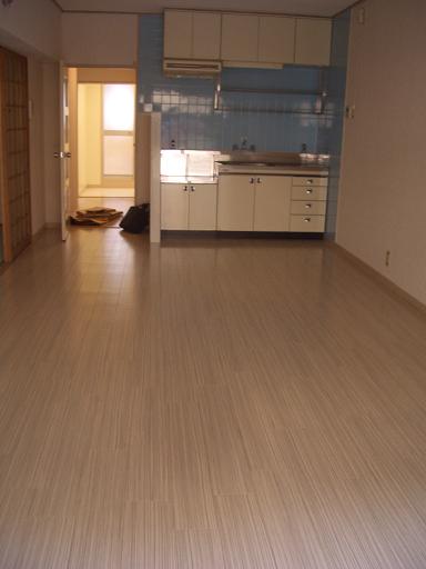 居室・リビング　きれいなフローリングです！