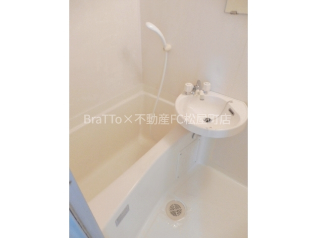 バス・シャワールーム　バス