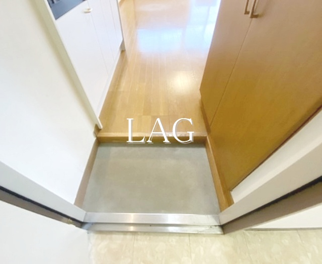 玄関　玄関です。