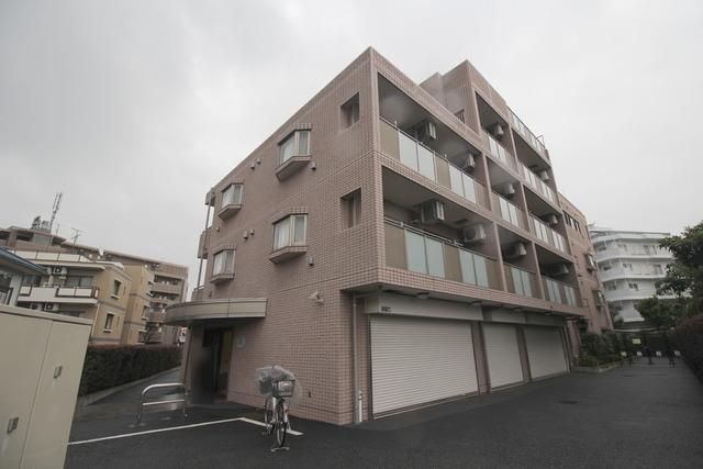 建物外観　★2008年完成オシャレな外観のマンションです★