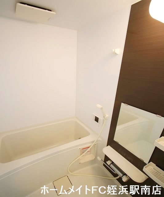 バス・シャワールーム　★お早めにお電話ください★参考写真