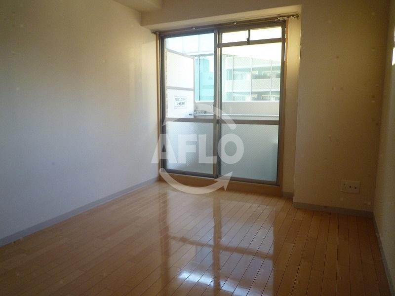 居室・リビング　エスリード心斎橋西　洋室