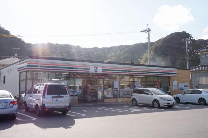 コンビニ　セブンイレブン鹿児島原良店（コンビニ）まで399m