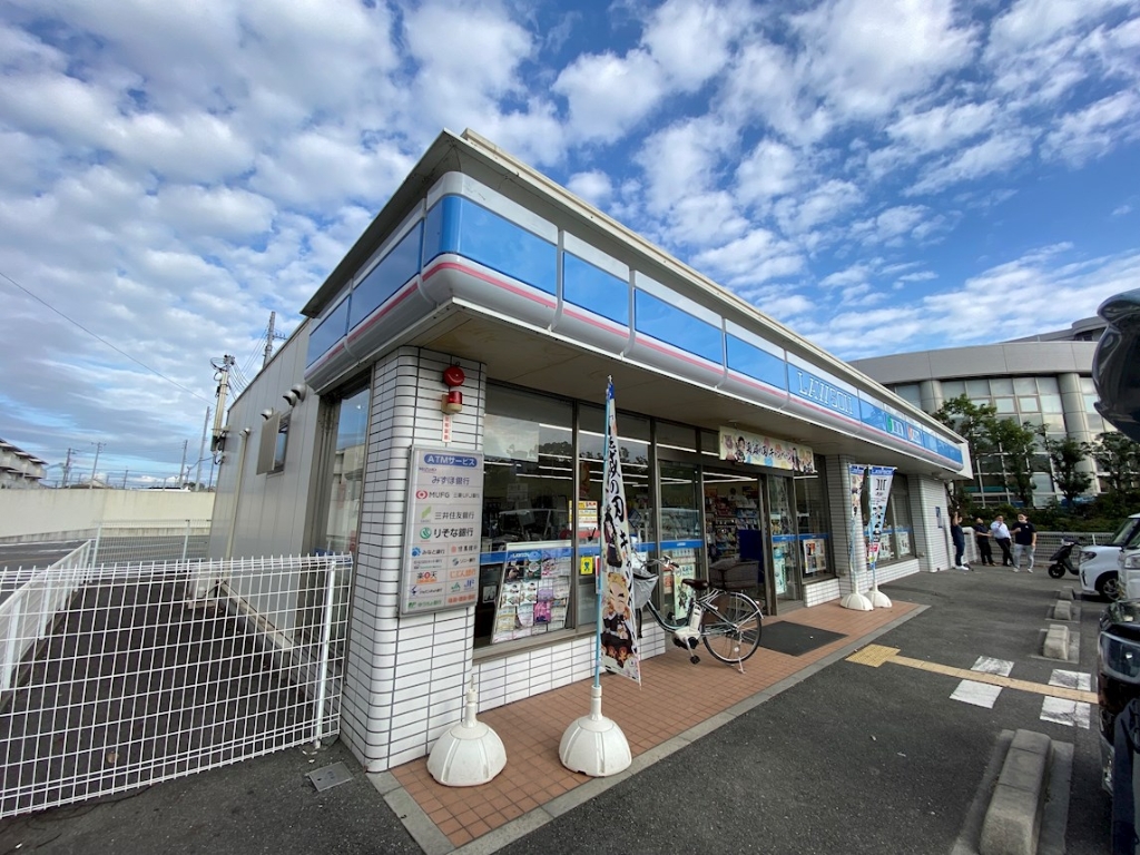 コンビニ　ローソン　加古川鶴池店（コンビニ）まで1236m