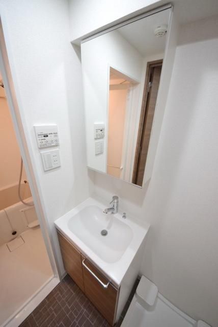 洗面設備　★独立洗面台★