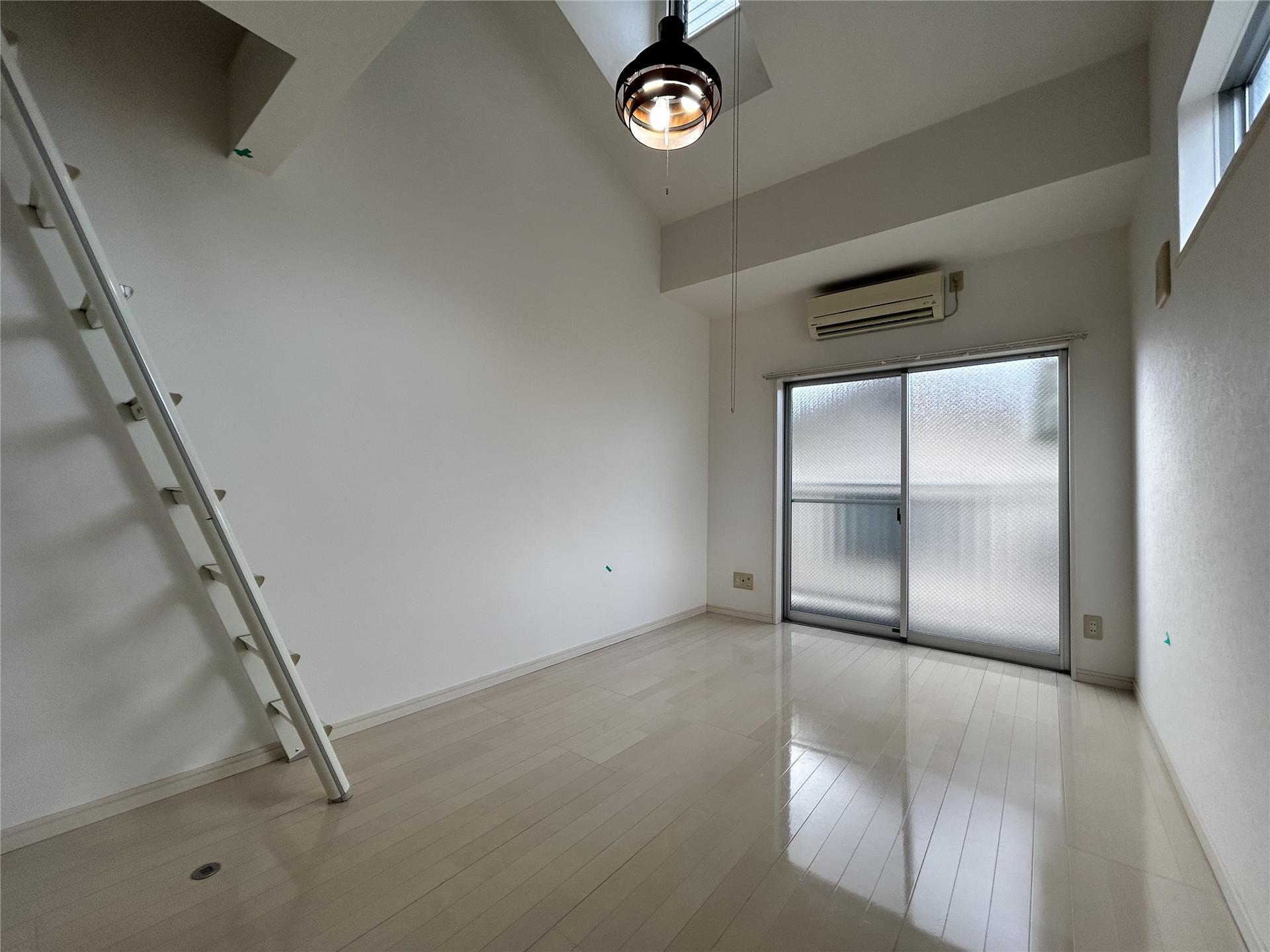 その他部屋・スペース　天井の高いお部屋(別部屋参考写真)