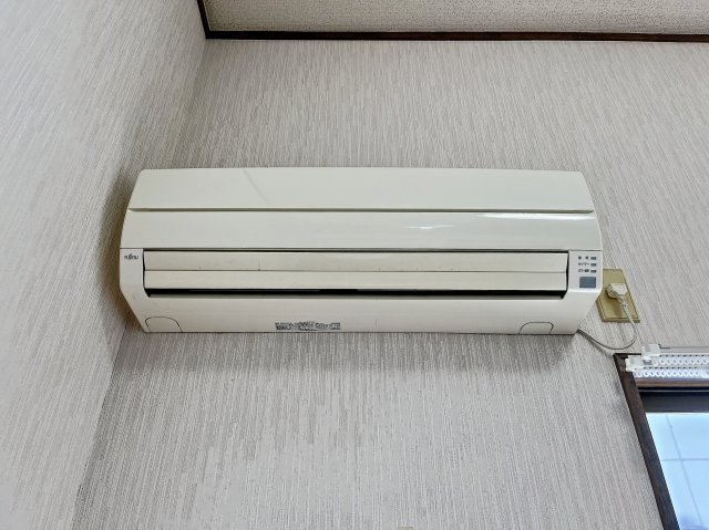 その他設備　エアコン　※ほかのお部屋の写真です。