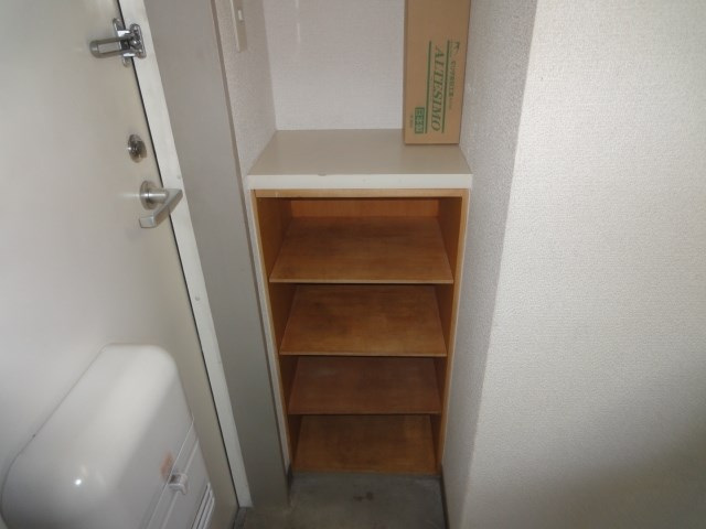 玄関　現況優先