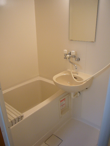 バス・シャワールーム　キレイなお風呂でゆったりまったり