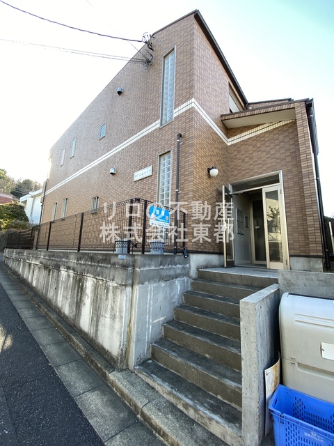 建物外観　閑静な住宅地でゆったりライフスタイルを満喫してください♪