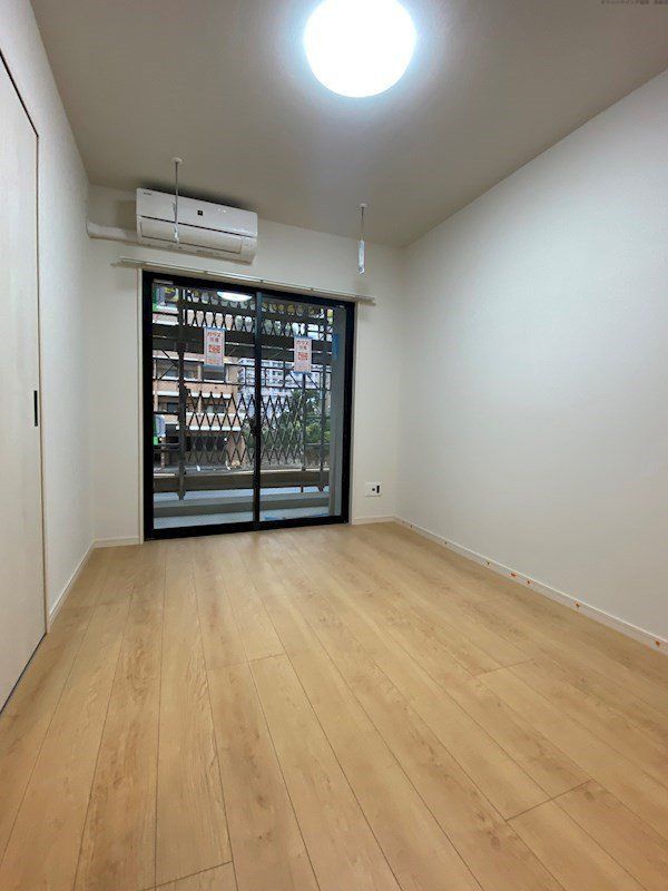 居室・リビング　★別部屋内装参考写真です★