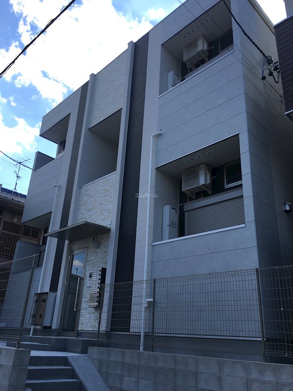 建物外観　外観　デザイナーズ　光インターネット無料