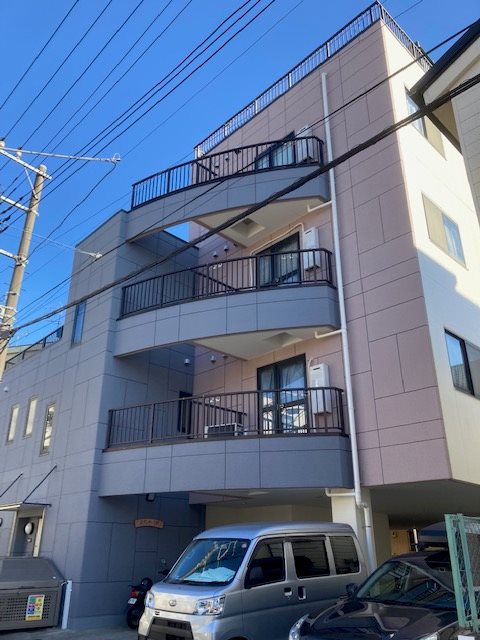 建物外観　2023年2月大規模修繕完了