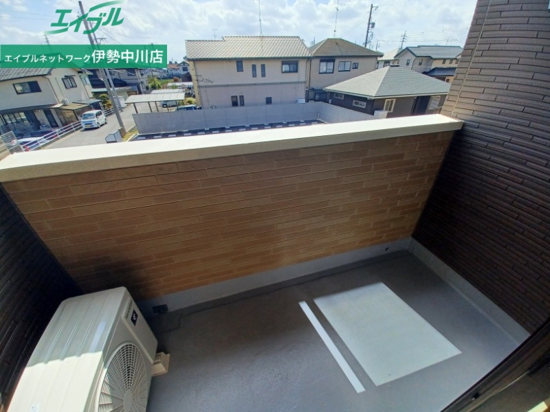 バルコニー　反転タイプ参考写真