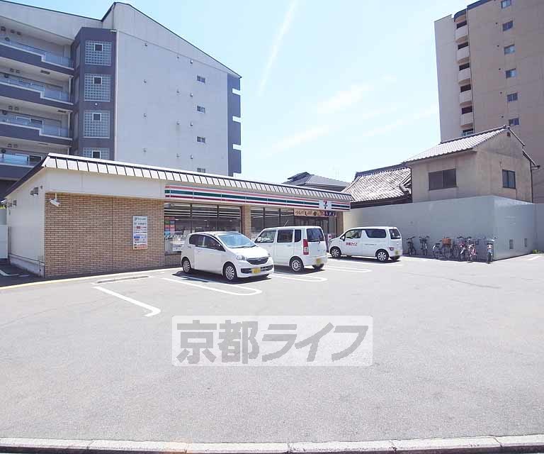 コンビニ　セブンイレブン葛野大路花屋町店（コンビニ）まで87m