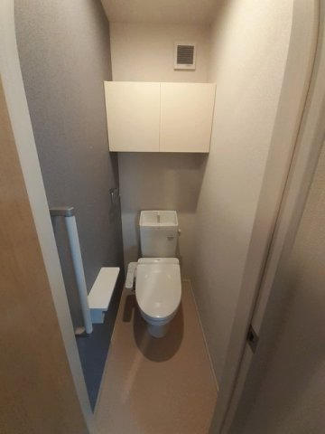 トイレ　シンプルで使いやすいトイレです