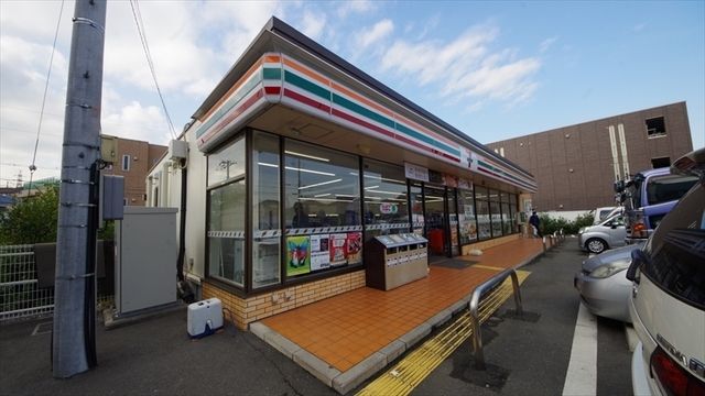 コンビニ　セブンイレブン和光下新倉店（コンビニ）まで154m