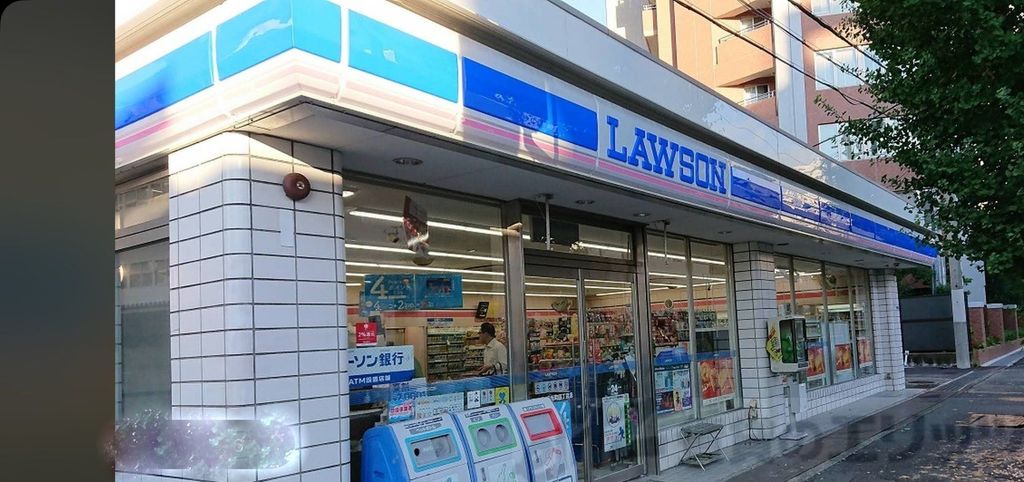 コンビニ　ローソン江坂町四丁目店（コンビニ）まで400m