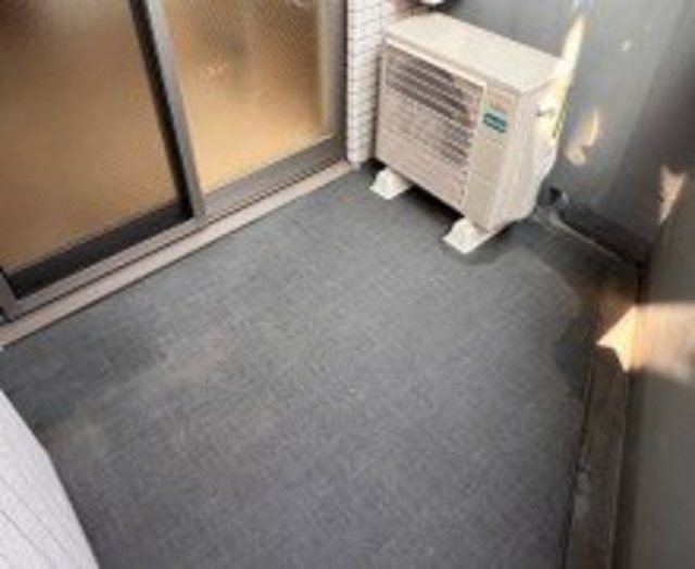 バルコニー　バルコニーあります