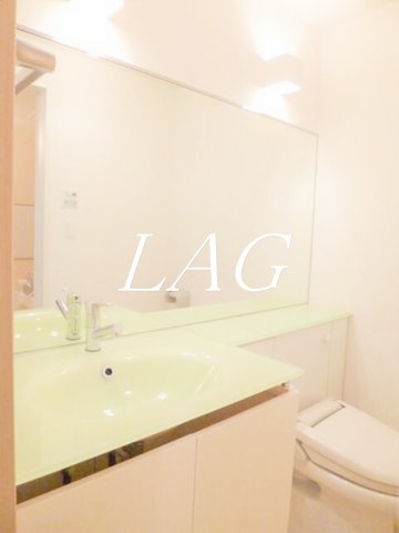 洗面設備　洗面台です。