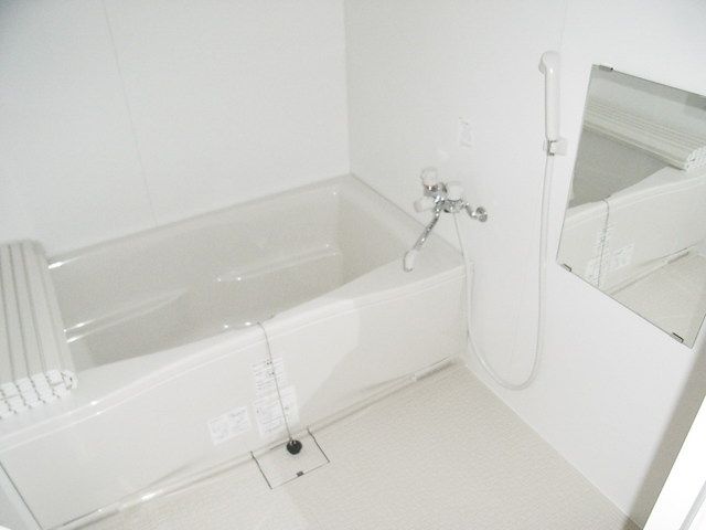 バス・シャワールーム　★追い焚き付きお風呂★