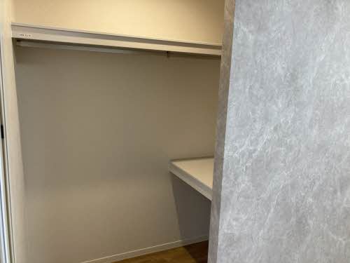 収納　ウォークインクローゼットです◇