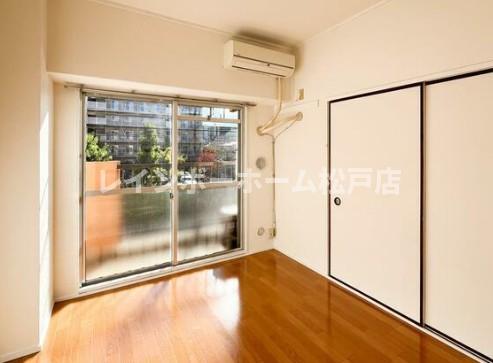 居室・リビング　ゆったり過ごせるリビングです